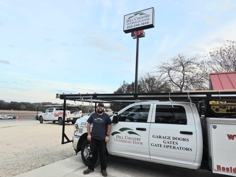 Garage Door Service Techs 007