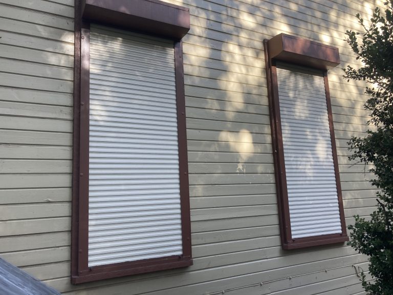 Security Overhead Door Gates 001